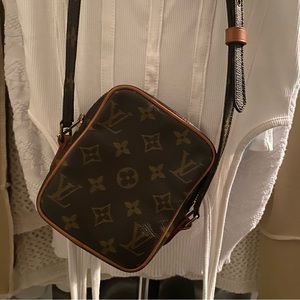 Vintage LV mini danube. Authentic.